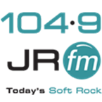 Move 104.9 logo